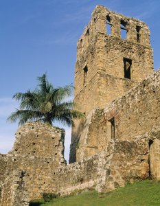 Katedral kalıntıları